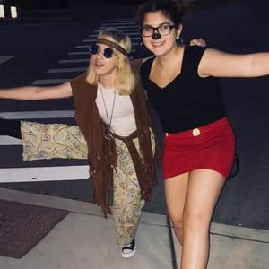 Meet your Posher, Cassandra